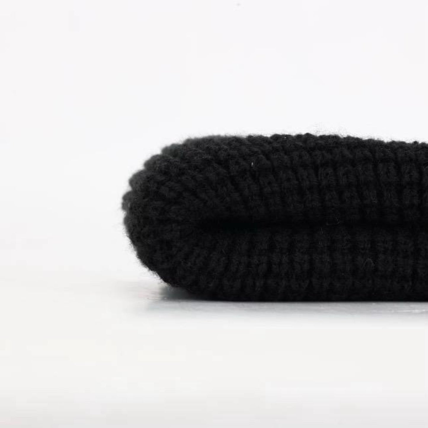 Knit Beanie Winter Hat: Thermal Thick Polar Fleece Soft Cap for Men and Women
